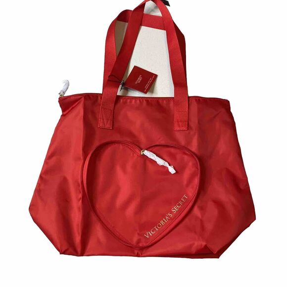 Victoria's Secret Packable Heart Red Zipper Tote Brand New NWT - Picture 1 of 7